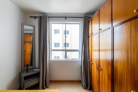 Apartamento à venda com 138m², 3 quartos e 1 vaga Apartamento à venda com 138m², 3 quartos e 1 vagaQuarto 2