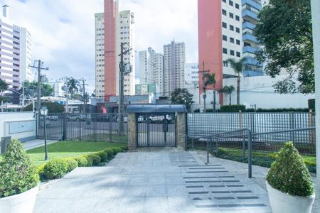 Apartamento à venda com 138m², 3 quartos e 1 vaga Apartamento à venda com 138m², 3 quartos e 1 vagaÁrea externa