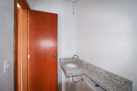 Apartamento à venda com 49m², 2 quartos e sem vaga Apartamento à venda com 49m², 2 quartos e sem vagaBanheiro da Suíte
