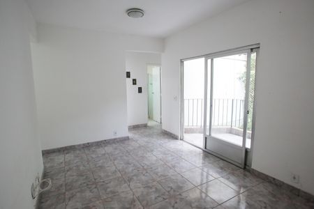 Apartamento à venda com 75m², 2 quartos e 1 vagaSala