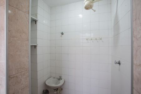 Apartamento à venda com 75m², 2 quartos e 1 vagaBanheiro de Serviço