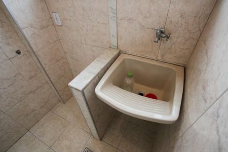 Apartamento à venda com 75m², 2 quartos e 1 vagaÁrea de Serviço