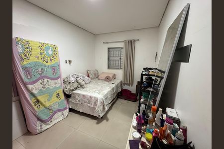 Casa à venda com 400m², 5 quartos e 2 vagas Casa à venda com 400m², 5 quartos e 2 vagasQuarto 2