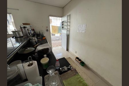 Casa à venda com 400m², 5 quartos e 2 vagas Casa à venda com 400m², 5 quartos e 2 vagasCozinha