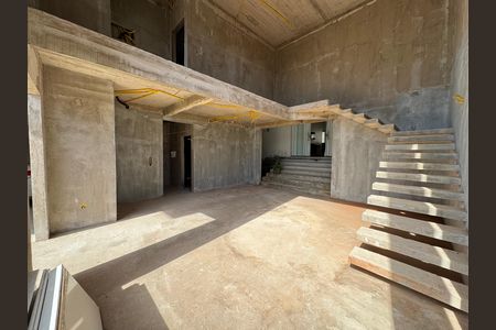 Casa à venda com 400m², 5 quartos e 2 vagas Casa à venda com 400m², 5 quartos e 2 vagasSala 2