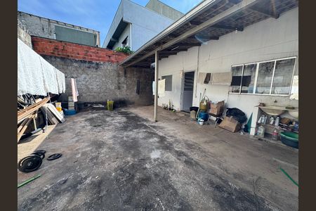 Casa à venda com 400m², 5 quartos e 2 vagas Casa à venda com 400m², 5 quartos e 2 vagasQuintal