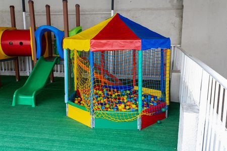 Apartamento à venda com 45m², 2 quartos e 1 vaga Apartamento à venda com 45m², 2 quartos e 1 vagaÁrea comum - Playground