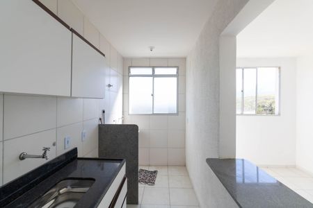 Apartamento à venda com 45m², 2 quartos e 1 vaga Apartamento à venda com 45m², 2 quartos e 1 vagaCozinha e Área de Serviço