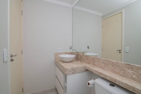 Banheiro Social de apartamento para alugar com 2 quartos, 62m² em Jardim Santa Izabel, Hortolândia