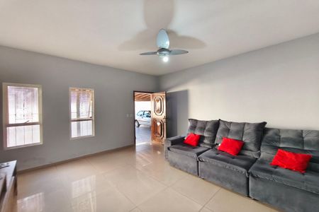 Sala de casa à venda com 2 quartos, 166m² em Vila Aeroporto, Campinas
