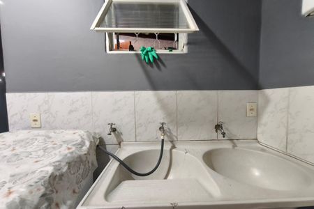 Cozinha e Área de Serviço de casa à venda com 2 quartos, 166m² em Vila Aeroporto, Campinas