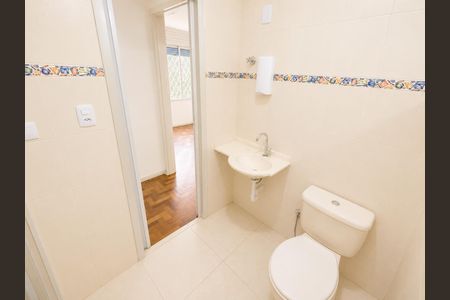 Apartamento à venda com 80m², 4 quartos e sem vaga Apartamento à venda com 80m², 4 quartos e sem vagaBanheiro
