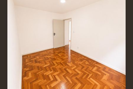 Apartamento à venda com 80m², 4 quartos e sem vaga Apartamento à venda com 80m², 4 quartos e sem vagaQuarto