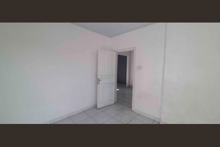 Quarto 1 de casa para alugar com 2 quartos, 150m² em Km 18, Osasco