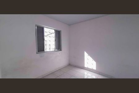 Quarto 1 de casa para alugar com 2 quartos, 150m² em Km 18, Osasco