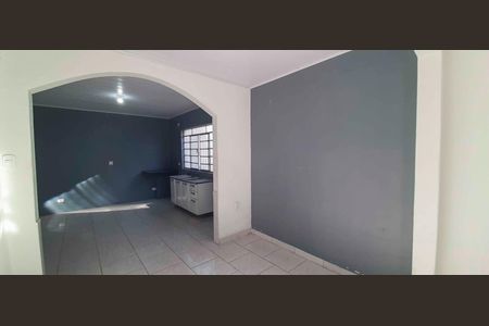 Casa para alugar com 150m², 2 quartos e 1 vaga Casa para alugar com 150m², 2 quartos e 1 vagaSala de Jantar
