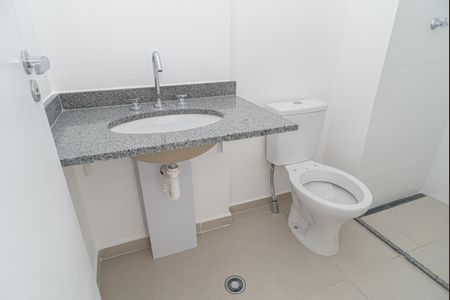 Banheiro de kitnet/studio à venda com 1 quarto, 25m² em Bela Vista, São Paulo