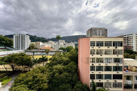 Apartamento para alugar com 90m², 3 quartos e sem vaga