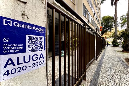 Apartamento para alugar com 90m², 3 quartos e sem vaga