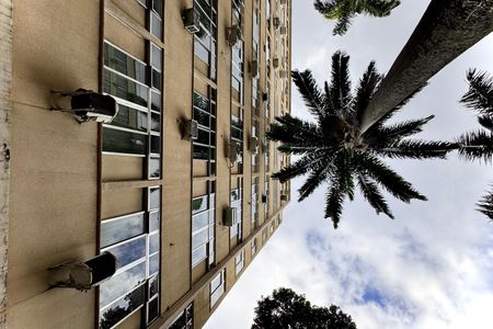 Apartamento para alugar com 90m², 3 quartos e sem vaga