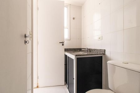 Apartamento à venda com 70m², 3 quartos e 1 vaga Apartamento à venda com 70m², 3 quartos e 1 vagaBanheiro da Suíte