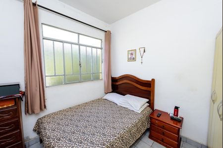 Casa à venda com 480m², 3 quartos e 10 vagas Casa à venda com 480m², 3 quartos e 10 vagasQuarto 1