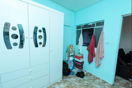 Casa à venda com 480m², 3 quartos e 10 vagas Casa à venda com 480m², 3 quartos e 10 vagasQuarto 4