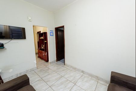 Casa à venda com 480m², 3 quartos e 10 vagas Casa à venda com 480m², 3 quartos e 10 vagasSala 1