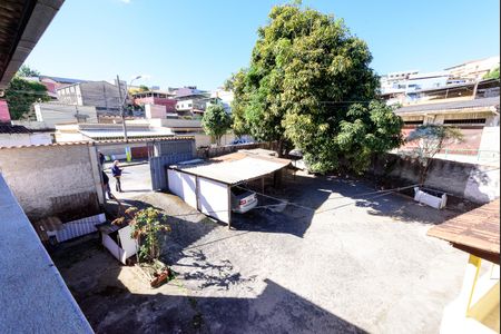 Casa à venda com 480m², 3 quartos e 10 vagas Casa à venda com 480m², 3 quartos e 10 vagasTerraço