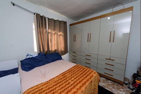 Casa à venda com 480m², 3 quartos e 10 vagas Casa à venda com 480m², 3 quartos e 10 vagasQuarto 5