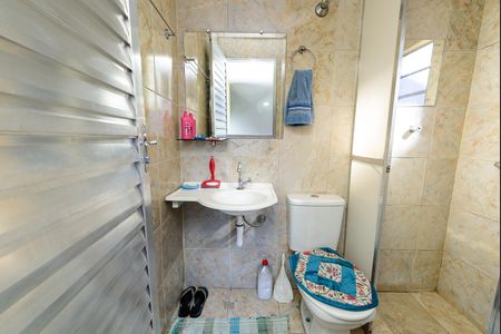 Casa à venda com 480m², 3 quartos e 10 vagas Casa à venda com 480m², 3 quartos e 10 vagasBanheiro 2