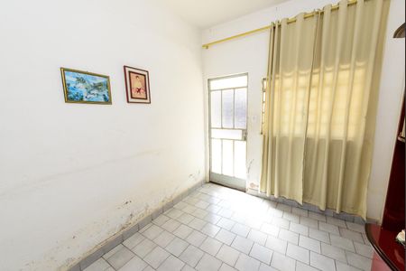 Casa à venda com 480m², 3 quartos e 10 vagas Casa à venda com 480m², 3 quartos e 10 vagasSala 1