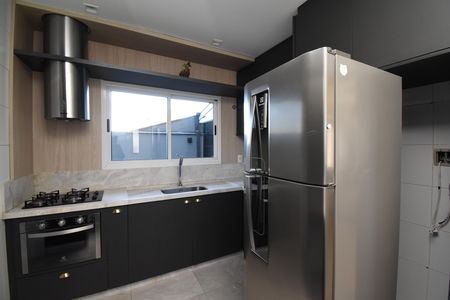 Casa de condomínio para alugar com 190m², 3 quartos e 4 vagasCozinha
