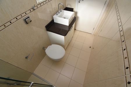 Casa de condomínio para alugar com 190m², 3 quartos e 4 vagasBanheiro 2
