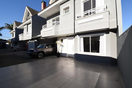 Casa de condomínio para alugar com 190m², 3 quartos e 4 vagasÁrea externa