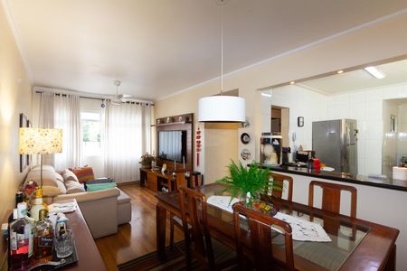Apartamento à venda com 112m², 3 quartos e 1 vaga Apartamento à venda com 112m², 3 quartos e 1 vagaSala