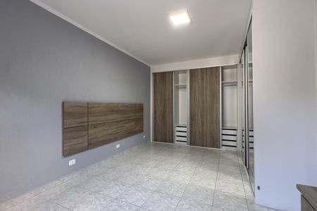 Quarto 2 de casa à venda com 2 quartos, 140m² em Jardim Gracinda, Guarulhos