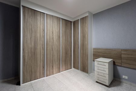 Casa à venda com 140m², 2 quartos e 8 vagasQuarto 1