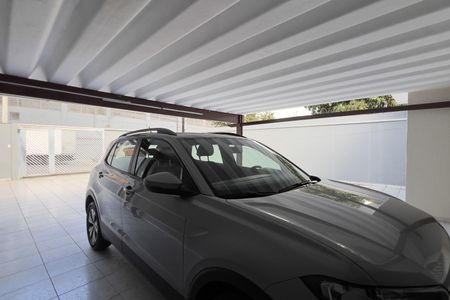 Casa à venda com 140m², 2 quartos e 8 vagasGaragem