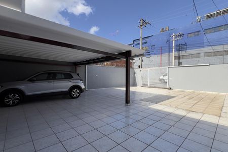 Casa à venda com 140m², 2 quartos e 8 vagasGaragem