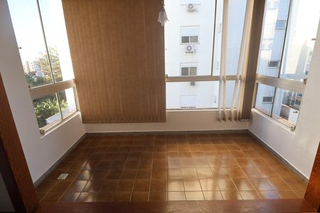 Apartamento para alugar com 122m², 2 quartos e 1 vagaSacada