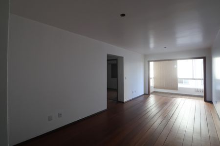 Apartamento para alugar com 122m², 2 quartos e 1 vagaSala