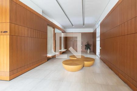 Apartamento à venda com 66m², 2 quartos e 1 vaga Apartamento à venda com 66m², 2 quartos e 1 vagaHall