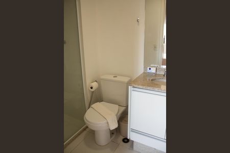 Apartamento à venda com 66m², 2 quartos e 1 vaga Apartamento à venda com 66m², 2 quartos e 1 vagaBanheiro da Suíte