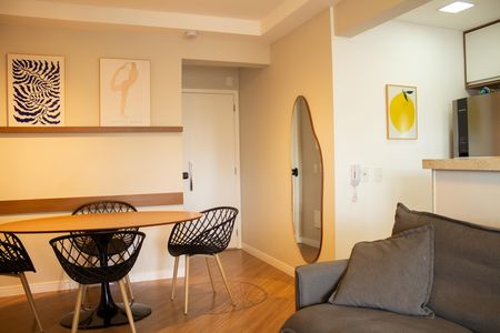 Apartamento à venda com 66m², 2 quartos e 1 vaga Apartamento à venda com 66m², 2 quartos e 1 vagaSala