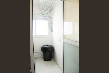 Apartamento à venda com 66m², 2 quartos e 1 vaga Apartamento à venda com 66m², 2 quartos e 1 vagaÁrea de Serviço