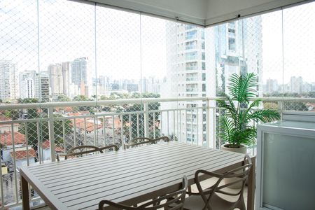 Apartamento à venda com 66m², 2 quartos e 1 vaga Apartamento à venda com 66m², 2 quartos e 1 vagaVaranda Gourmet