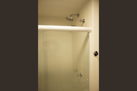 Apartamento à venda com 66m², 2 quartos e 1 vaga Apartamento à venda com 66m², 2 quartos e 1 vagaBanheiro