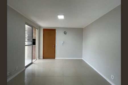 Apartamento à venda com 2 quartos, 46m² em Pinheiro, São Leopoldo