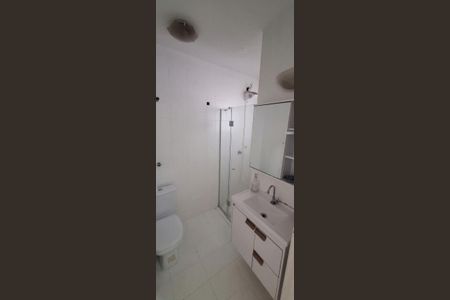 Apartamento à venda com 28m², 1 quarto e sem vaga Apartamento à venda com 28m², 1 quarto e sem vagaBanheiro